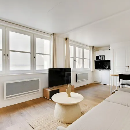 Pick A Flat's In Louvre - Rue Saint-anne * Paris