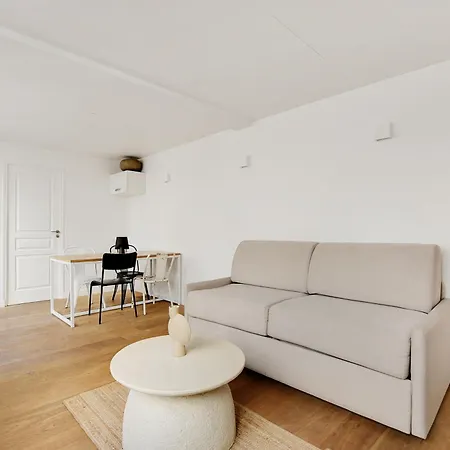 Pick A Flat's In Louvre - Rue Saint-anne Apartment